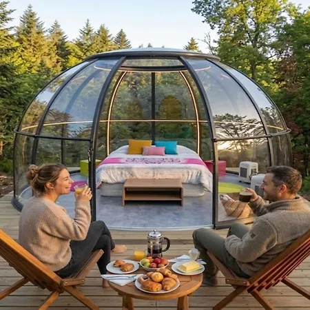 La Roche Aux Fees Bed & Breakfast *