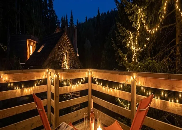 La Roche Aux Fees Bed & Breakfast *